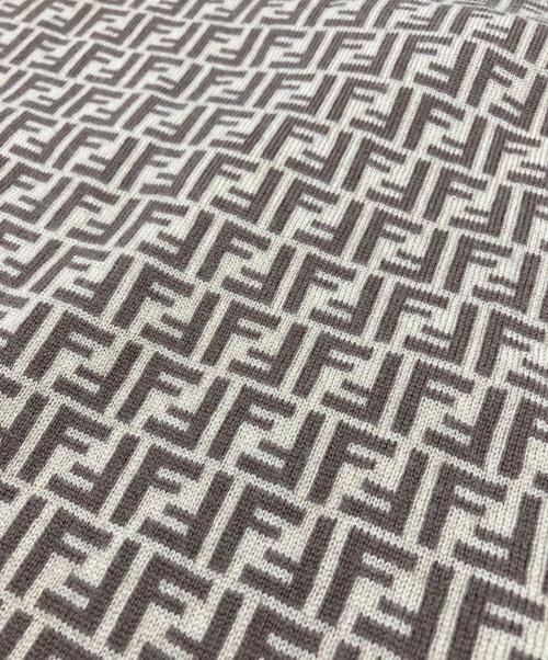 FENDI（フェンディ）FENDI (フェンディ) ズッカ柄マフラー ベージュの古着・服飾アイテム