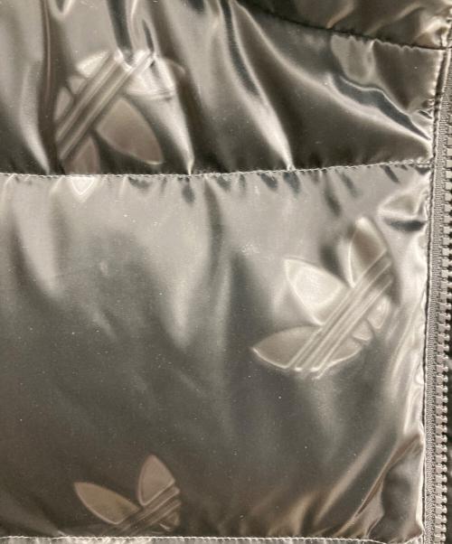 adidas（アディダス）adidas (アディダス) ダウンジャケット ブラック サイズ:J Mの古着・服飾アイテム