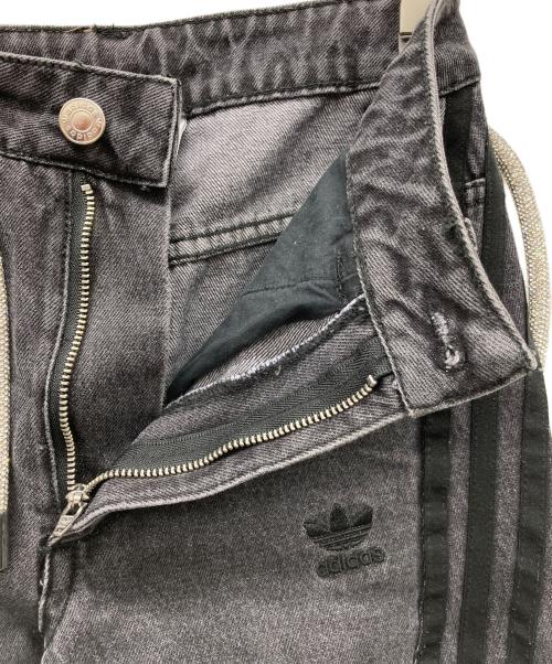 adidas（アディダス）adidas (アディダス) Adilenium デニムカーゴパンツ ブラック サイズ:23の古着・服飾アイテム