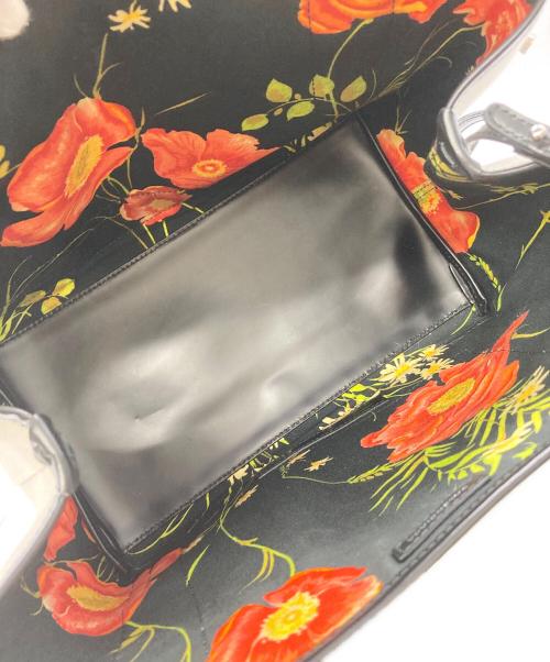 BALENCIAGA（バレンシアガ）BALENCIAGA (バレンシアガ) カバスS アイボリー×ブラックの古着・服飾アイテム