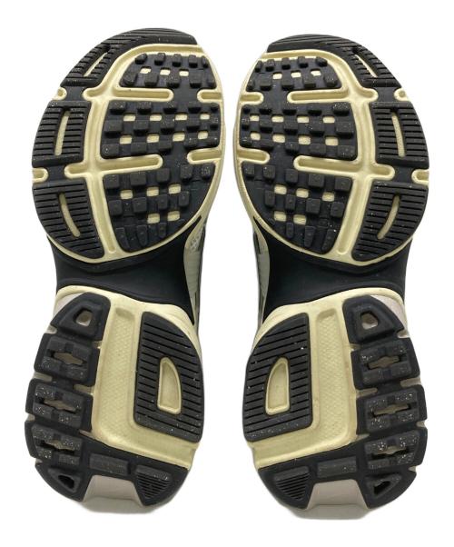 NIKE（ナイキ）NIKE (ナイキ) W V2K RUN SUMMIT WHITE/METALLIC SILVER シルバー サイズ:US6.5の古着・服飾アイテム