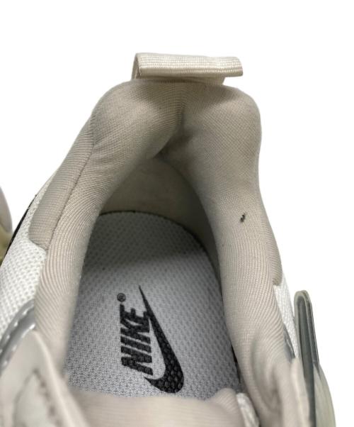 NIKE（ナイキ）NIKE (ナイキ) W V2K RUN SUMMIT WHITE/METALLIC SILVER シルバー サイズ:US6.5の古着・服飾アイテム