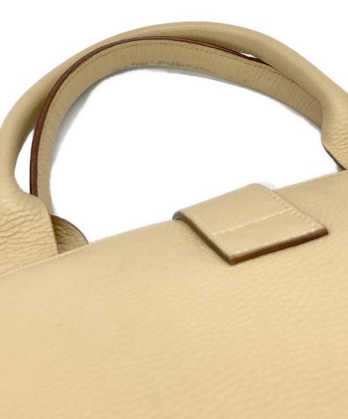 MaxMara（マックスマーラ）MaxMara (マックスマーラ) レザーバッグ ベージュの古着・服飾アイテム