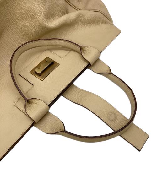 MaxMara（マックスマーラ）MaxMara (マックスマーラ) レザーバッグ ベージュの古着・服飾アイテム