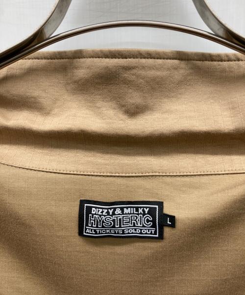 Hysteric Glamour（ヒステリックグラマー）Hysteric Glamour (ヒステリックグラマー) MOTOR CITY MICHIGAN ベージュ サイズ:Lの古着・服飾アイテム