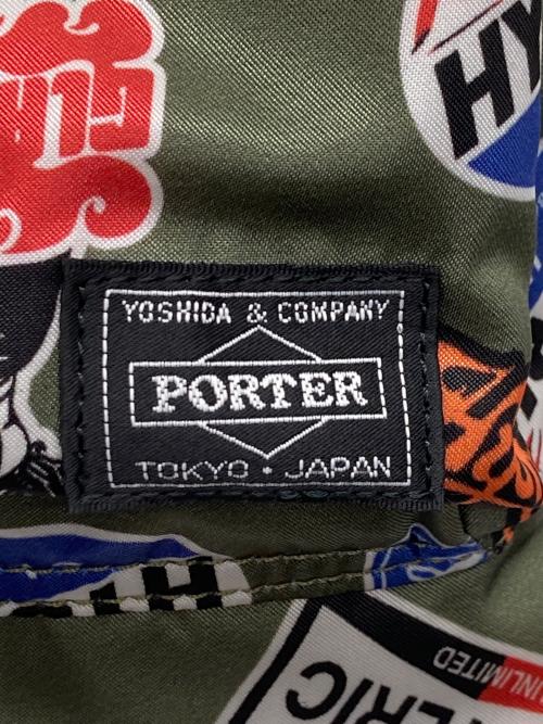 Hysteric Glamour（ヒステリックグラマー）Hysteric Glamour (ヒステリックグラマー) PORTER (ポーター) CLASSIC STICKERS柄 2WAY ミニヘルメットバッグ カーキの古着・服飾アイテム