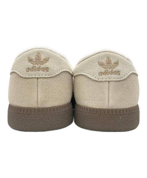 adidas（アディダス）adidas (アディダス) BERN W アイボリー サイズ:US6の古着・服飾アイテム