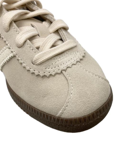 adidas（アディダス）adidas (アディダス) BERN W アイボリー サイズ:US6の古着・服飾アイテム