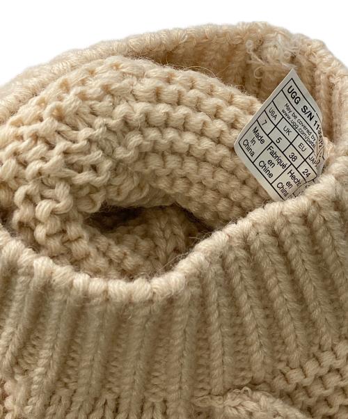 UGG（アグ）UGG (アグ) Classic Tall Chunky Knit Boot ベージュ サイズ:USA 7の古着・服飾アイテム