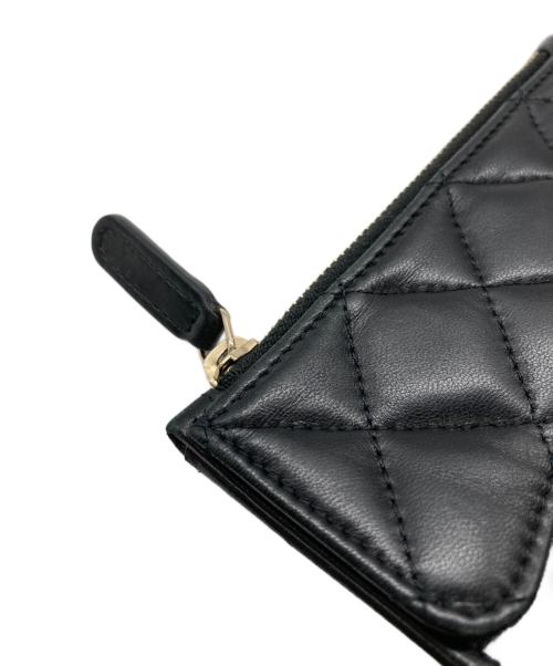 CHANEL（シャネル）CHANEL (シャネル) フラグメントケース マトラッセ ブラックの古着・服飾アイテム