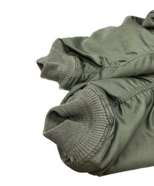 USAF（ユーエスエーエフ）USAF (ユーエスエーエフ) L2-B ライトゾーン オリーブ サイズ:LARGEの古着・服飾アイテム