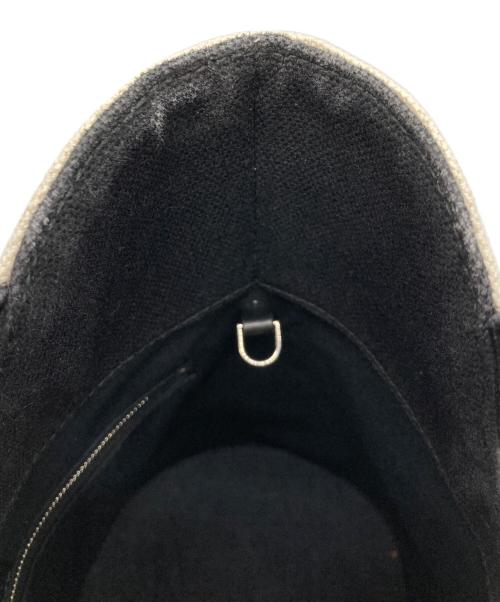 BALENCIAGA（バレンシアガ）BALENCIAGA (バレンシアガ) WAVE 2WAY TOTE BAG アイボリーの古着・服飾アイテム