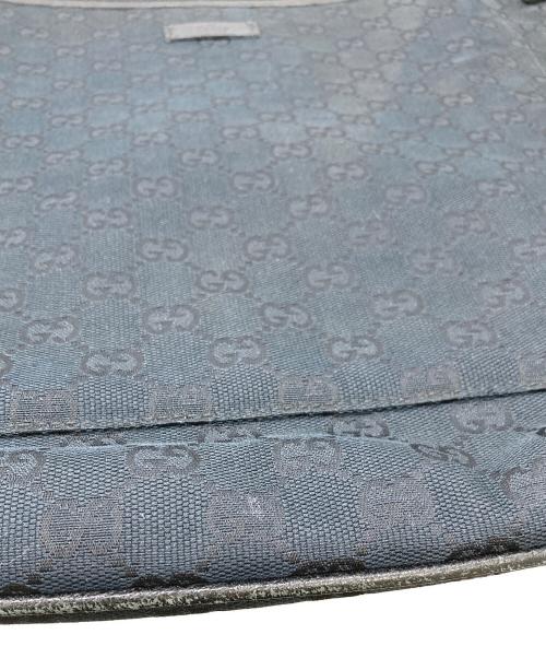 GUCCI（グッチ）GUCCI (グッチ) GGキャンバスショルダーバッグ ブラックの古着・服飾アイテム