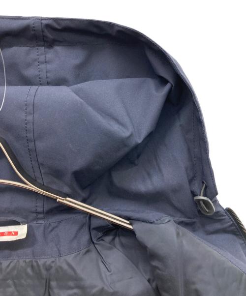 PRADA（プラダ）PRADA (プラダ) フーデッドナイロンベスト ネイビー サイズ:不明の古着・服飾アイテム