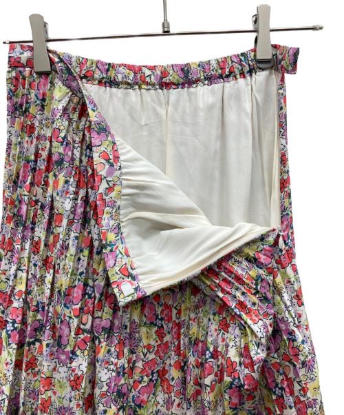 SEVEN TEN by MIHO KAWAHITO（セブン テン バイ ミホ カワヒト）SEVEN TEN by MIHO KAWAHITO (セブン テン バイ ミホ カワヒト) フラワープリントプリーツスカート ピンク サイズ:Mの古着・服飾アイテム