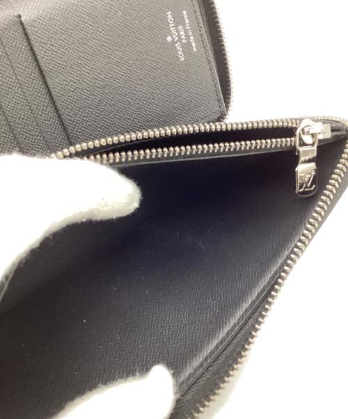 LOUIS VUITTON（ルイ ヴィトン）LOUIS VUITTON (ルイ ヴィトン) ジッピー・ウォレット ヴェルティカル モノグラム  ブラックの古着・服飾アイテム