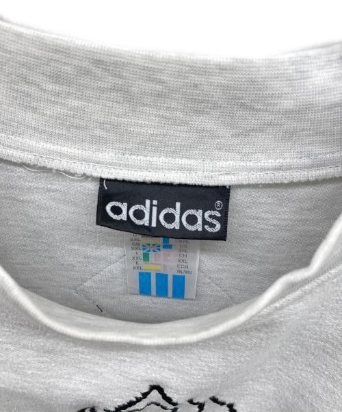 adidas（アディダス）adidas (アディダス) スウェット グレー サイズ:US 2XLの古着・服飾アイテム