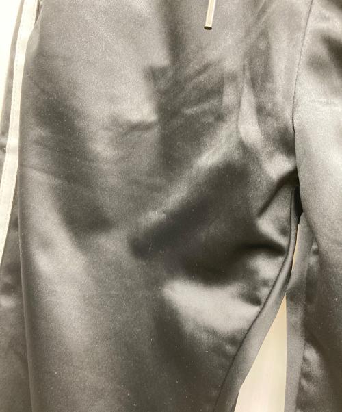 adidas Originals（アディダスオリジナル）adidas Originals (アディダスオリジナル) サテンフレアトラックパンツ ブラック サイズ:Mの古着・服飾アイテム