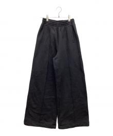 adidas（アディダス）の古着「プレミアム エッセンシャルズピンタック ワイドレッグパンツ」｜ブラック