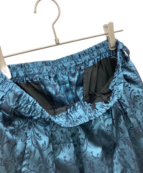 MAISON SPECIAL（メゾンスペシャル）MAISON SPECIAL (メゾンスペシャル) リーフサテンチャイナワイドパンツ スカイブルー サイズ:02の古着・服飾アイテム