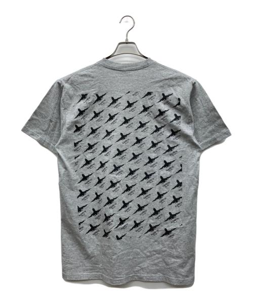SUPREME（シュプリーム）Supreme (シュプリーム) Tシャツ グレー サイズ:Lの古着・服飾アイテム