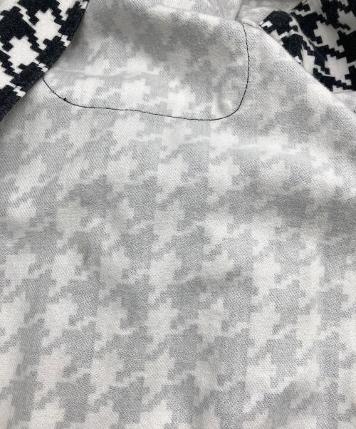 SUPREME（シュプリーム）SUPREME (シュプリーム) ジップシャツ ホワイト×ブラック サイズ:Lの古着・服飾アイテム