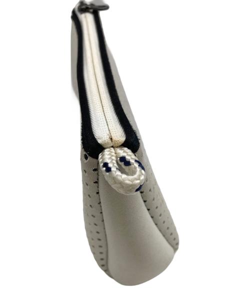 STATE OF ESCAPE（ステイトオブエスケープ）STATE OF ESCAPE (ステイトオブエスケープ) ネオプレン２WAYショルダーバック ホワイトの古着・服飾アイテム