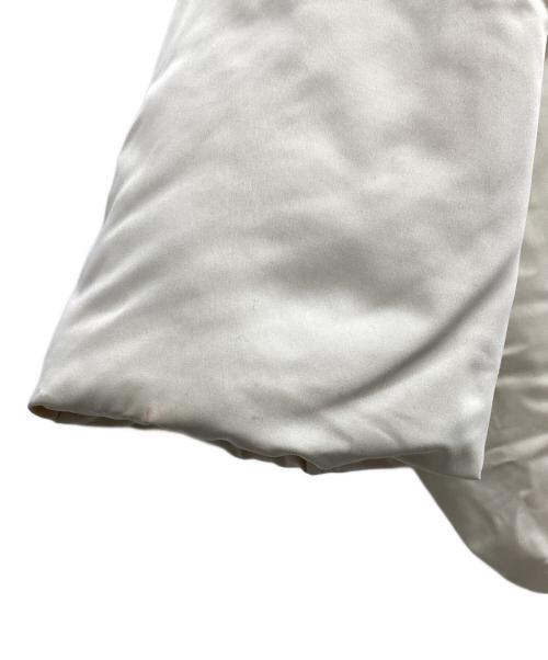 melt the lady（メルトザレディ）MELT THE LADY (メルトザレディ) ボックスボリュームダウン アイボリー サイズ:Fの古着・服飾アイテム