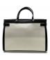 FURLA (フルラ) ツートーントートバッグ ホワイト：5000円
