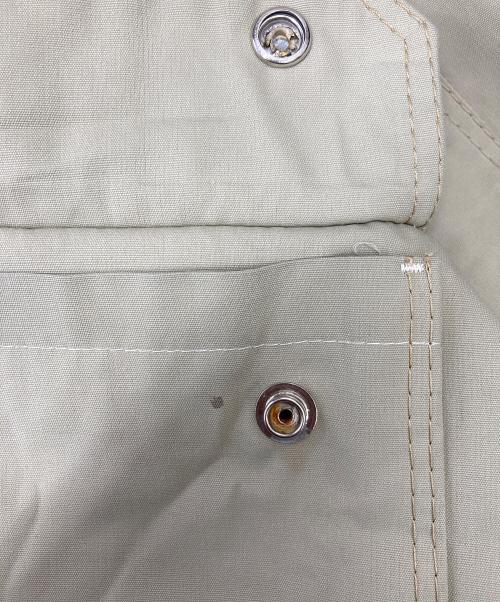 ODEVNI PRUMYSL（オデヴニ・プルミスル）ODEVNI PRUMYSL (オデヴニ・プルミスル) カバーオール ベージュ サイズ:不明の古着・服飾アイテム