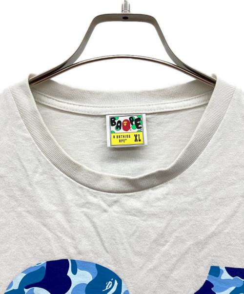 A BATHING APE（アベイシングエイプ）A BATHING APE (アベイシングエイプ) 両面プリントTシャツ ホワイト サイズ:XLの古着・服飾アイテム