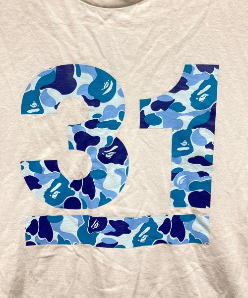 A BATHING APE（アベイシングエイプ）A BATHING APE (アベイシングエイプ) 両面プリントTシャツ ホワイト サイズ:XLの古着・服飾アイテム
