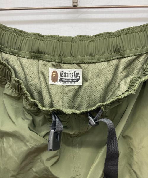 A BATHING APE（アベイシングエイプ）A BATHING APE (アベイシングエイプ) ナイロンハーフパンツ カーキ サイズ:XLの古着・服飾アイテム
