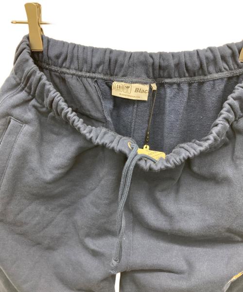 THE BLACK EYE PATCH（ブラックアイパッチ）THE BLACK EYE PATCH (ブラックアイパッチ) サイドロゴスウェットパンツ ネイビー サイズ:XLの古着・服飾アイテム