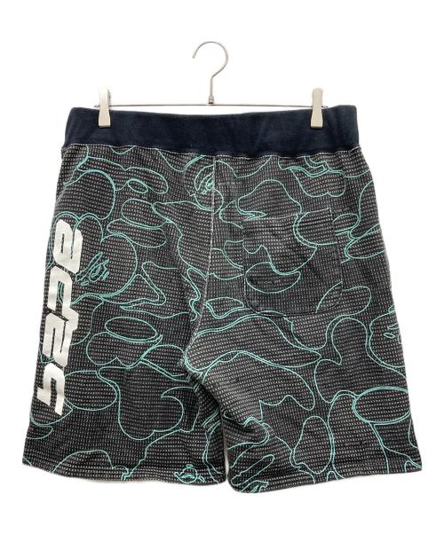 A BATHING APE（アベイシングエイプ）A BATHING APE (アベイシングエイプ) 蓄光スウェットハーフパンツ ブラック サイズ:XLの古着・服飾アイテム