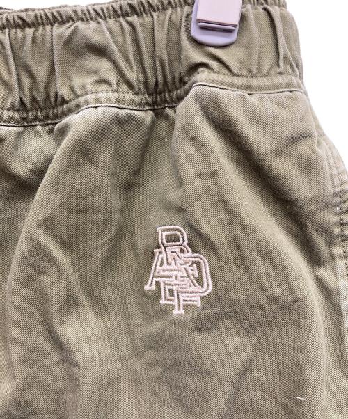 A BATHING APE（アベイシングエイプ）A BATHING APE (アベイシングエイプ) ショートパンツ オリーブ サイズ:XLの古着・服飾アイテム