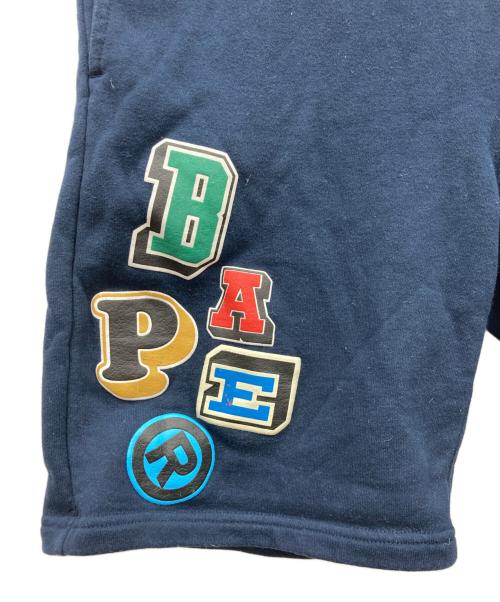 A BATHING APE（アベイシングエイプ）A BATHING APE (アベイシングエイプ) MULTI FONTS SWEAT SHORTS ネイビー サイズ:XLの古着・服飾アイテム