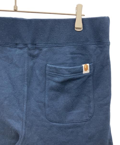 A BATHING APE（アベイシングエイプ）A BATHING APE (アベイシングエイプ) MULTI FONTS SWEAT SHORTS ネイビー サイズ:XLの古着・服飾アイテム