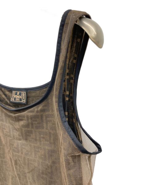 FENDI（フェンディ）FENDI (フェンディ) ズッカ柄ノースリーブカットソー ベージュ サイズ:40の古着・服飾アイテム