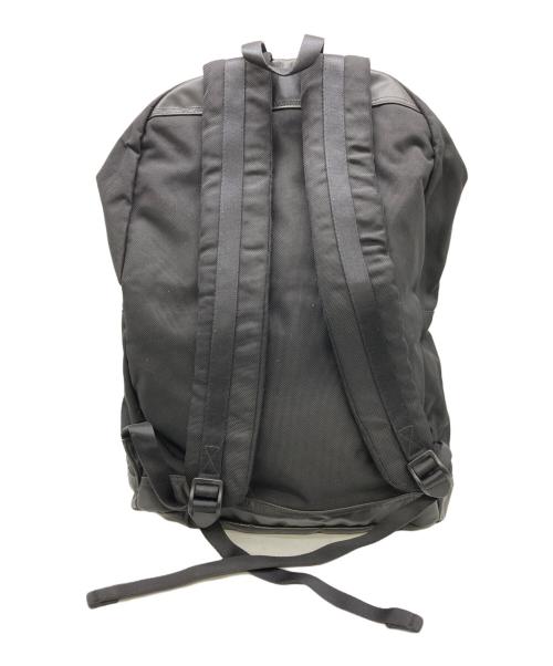 WHITE MOUNTAINEERING（ホワイトマウンテ二アニング）WHITE MOUNTAINEERING (ホワイトマウンテ二アニング) PORTER (ポーター) リュック ブラックの古着・服飾アイテム