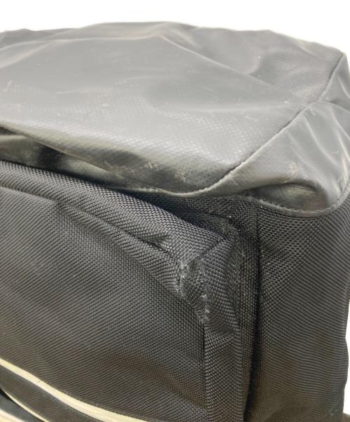 WHITE MOUNTAINEERING（ホワイトマウンテ二アニング）WHITE MOUNTAINEERING (ホワイトマウンテ二アニング) PORTER (ポーター) リュック ブラックの古着・服飾アイテム