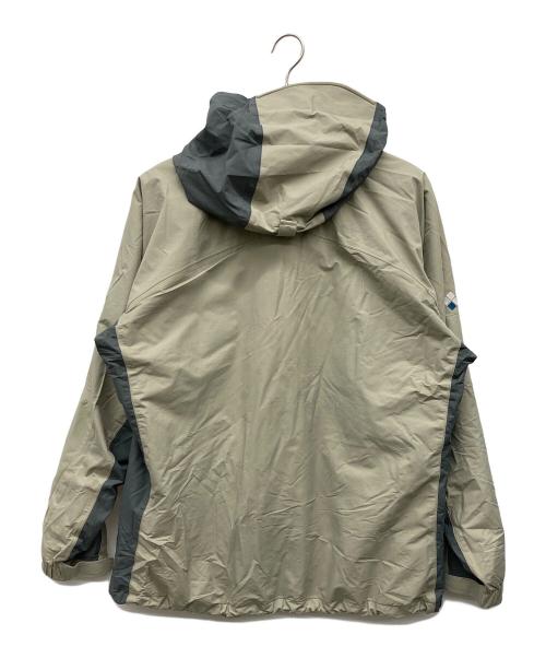 mont-bell（モンベル）mont-bell (モンベル) マウンテンパーカー グレー サイズ:JAPAN XLの古着・服飾アイテム