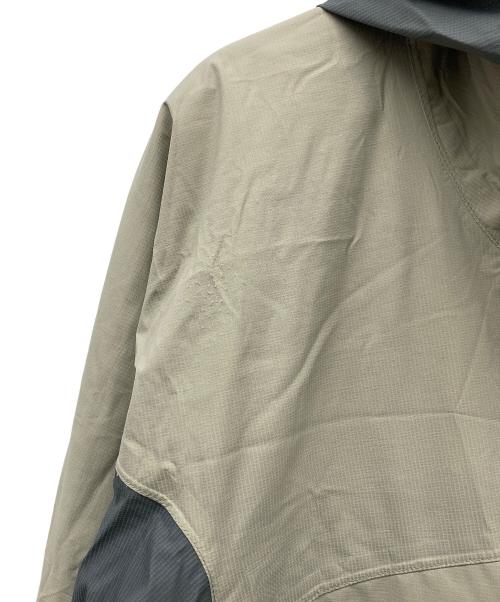 mont-bell（モンベル）mont-bell (モンベル) マウンテンパーカー グレー サイズ:JAPAN XLの古着・服飾アイテム