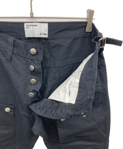 KRAFTWORK（クラフトワーク）KRAFTWORK (クラフトワーク) ダブルニースナップクロップドパンツ ブラック サイズ:Mの古着・服飾アイテム