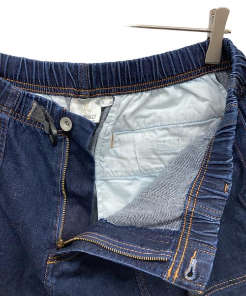 GRAMICCI（グラミチ）GRAMICCI (グラミチ) ストレッチデニムルーズテーパードパンツ インディゴ サイズ:ASIA XLの古着・服飾アイテム