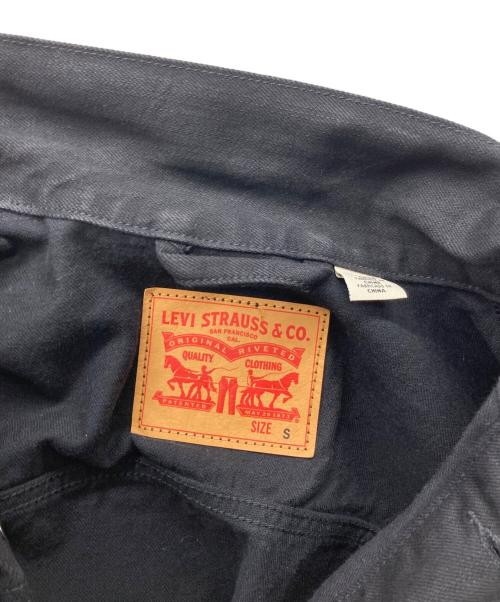 LEVI'S（リーバイス）LEVI'S (リーバイス) デニムジャケット ブラック サイズ:Ｓの古着・服飾アイテム