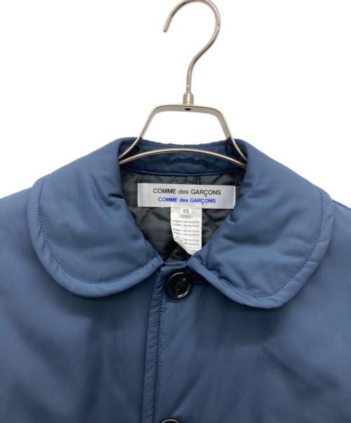 COMME des GARCONS COMME des GARCONS（コムデギャルソン コムデギャルソン）COMME des GARCONS COMME des GARCONS (コムデギャルソン コムデギャルソン) ラウンドカラー Aライン中綿 コート ネイビー サイズ:XSの古着・服飾アイテム