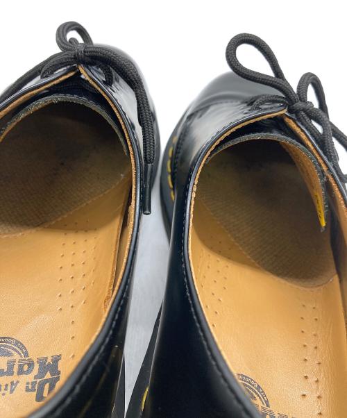 Dr.Martens（ドクターマーチン）Dr.Martens (ドクターマーチン) 3ホールレザーシューズ ブラック サイズ:UK8の古着・服飾アイテム