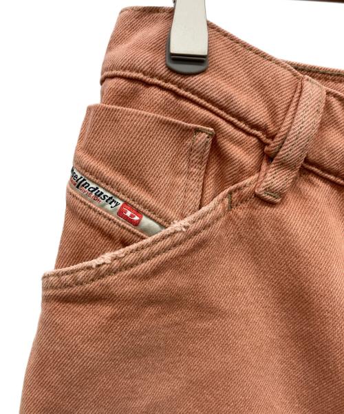 DIESEL（ディーゼル）DIESEL (ディーゼル) ペインターハーフパンツ 黄銅色 サイズ:32の古着・服飾アイテム