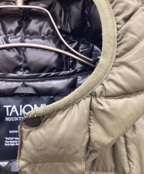 TAION（タイオン）TAION (タイオン) マウンテンライトダウンジャケット カーキ サイズ:ASIA Mの古着・服飾アイテム